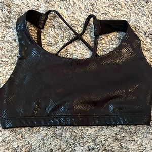 Onzie sports bra